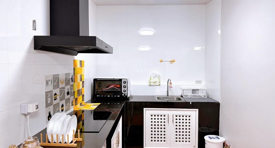 For rent 3 ベッドルーム townhouse in Hang Dong, Chiang Mai