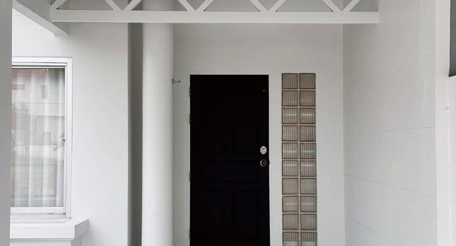 For rent 3 ベッドルーム townhouse in Hang Dong, Chiang Mai