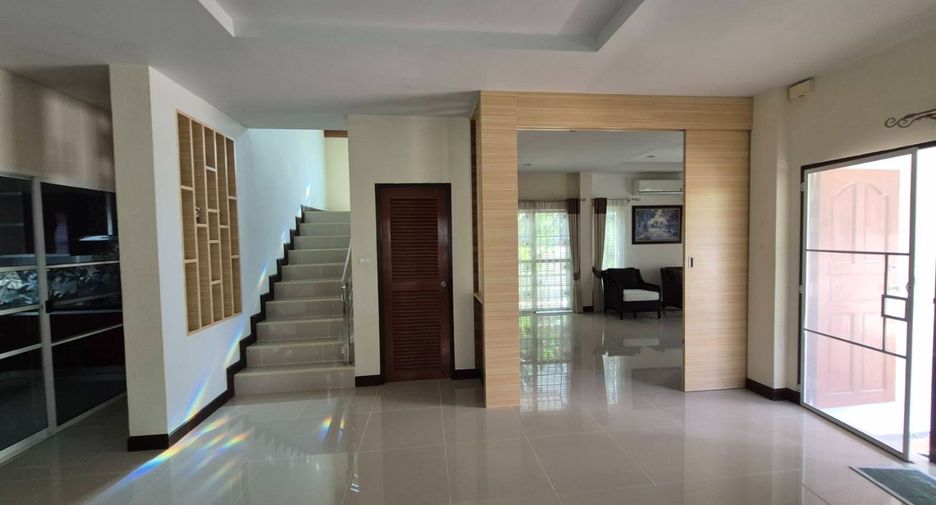 À louer 2 chambres condo à East Pattaya, Pattaya