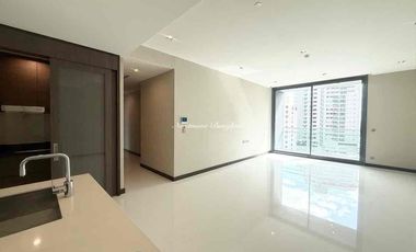 For sale 3 bedrooms condo in Khlong Toei, Bangkok