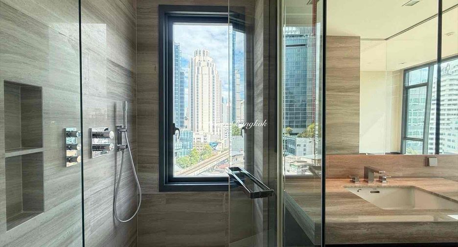 Condo en venta de 3 habitaciones en Khlong Toei, Bangkok