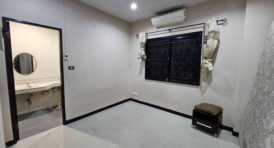 For sale 4 bedrooms house in Bang Bon, Bangkok