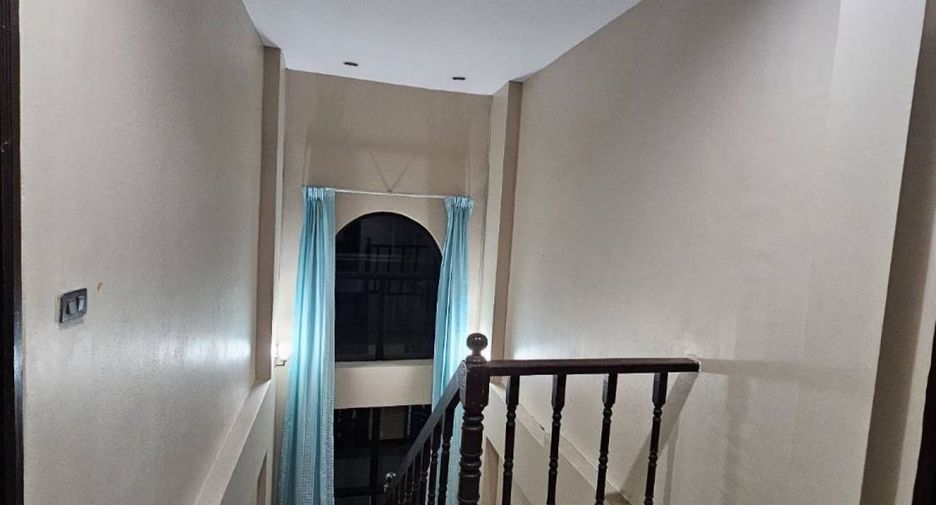 For sale 4 bedrooms house in Bang Bon, Bangkok