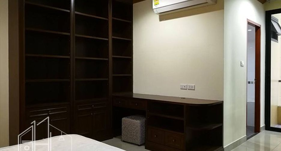 Wohnung zur Miete mit 3 Zimmer in Watthana, Bangkok