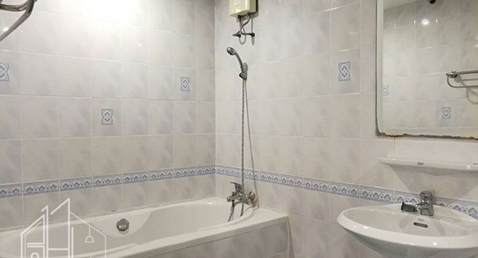 Wohnung zur Miete mit 3 Zimmer in Watthana, Bangkok