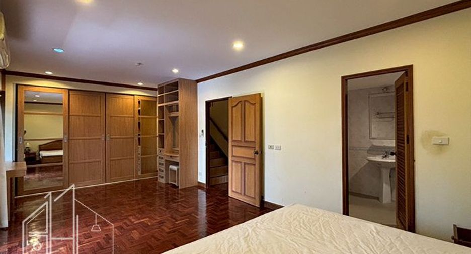 Apartment zur Miete mit 3 Zimmer in Watthana, Bangkok
