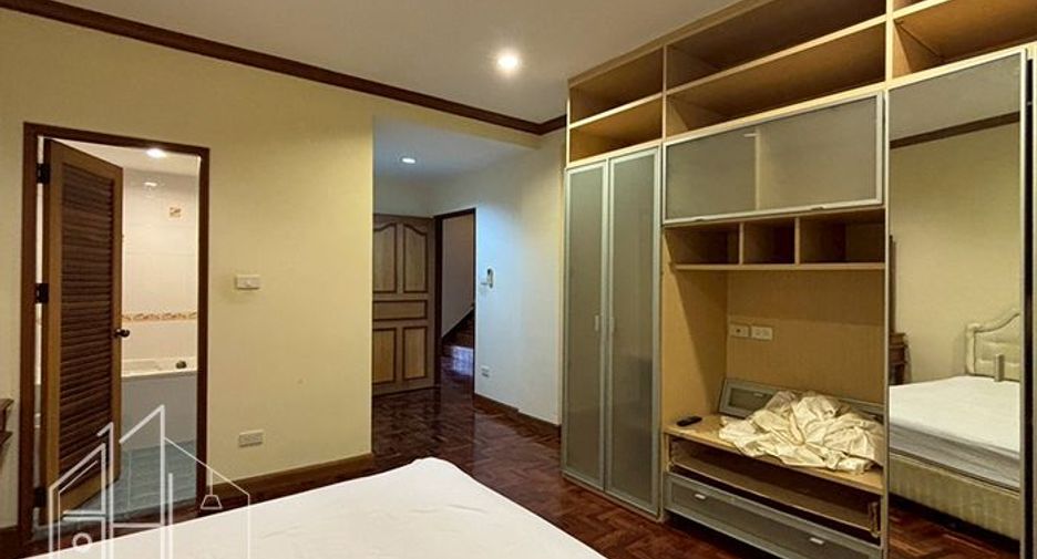 Apartment zur Miete mit 3 Zimmer in Watthana, Bangkok