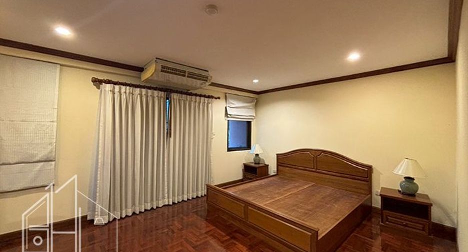 Wohnung zur Miete mit 3 Zimmer in Watthana, Bangkok