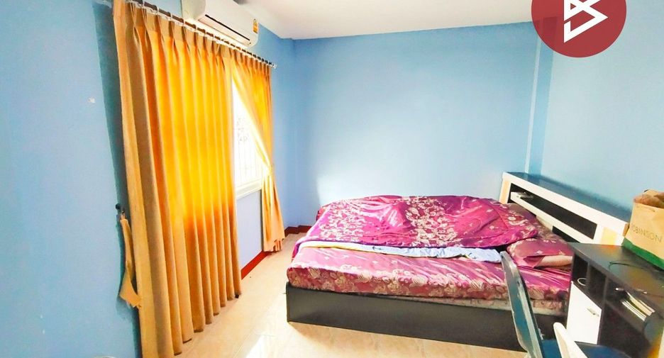 À vendre 4 chambres maison de ville à Mueang Samut Sakhon, Samut Sakhon