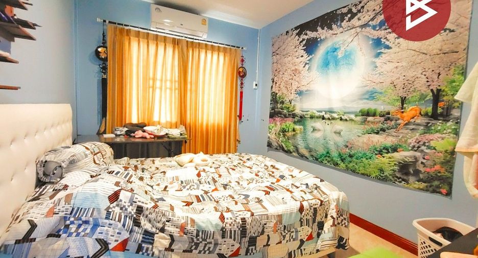 À vendre 4 chambres maison de ville à Mueang Samut Sakhon, Samut Sakhon