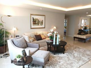 Wohnung zur Miete mit 3 Zimmer in Watthana, Bangkok
