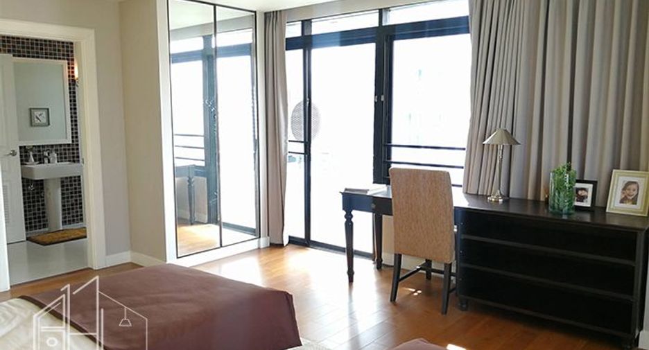 Wohnung zur Miete mit 3 Zimmer in Watthana, Bangkok