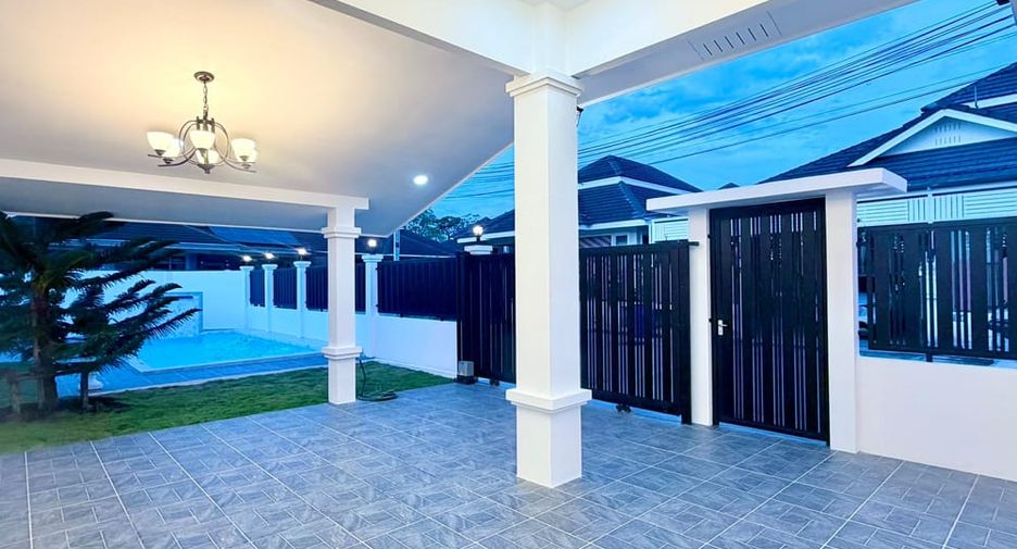 For sale 4 bedrooms villa in East Pattaya, Pattaya