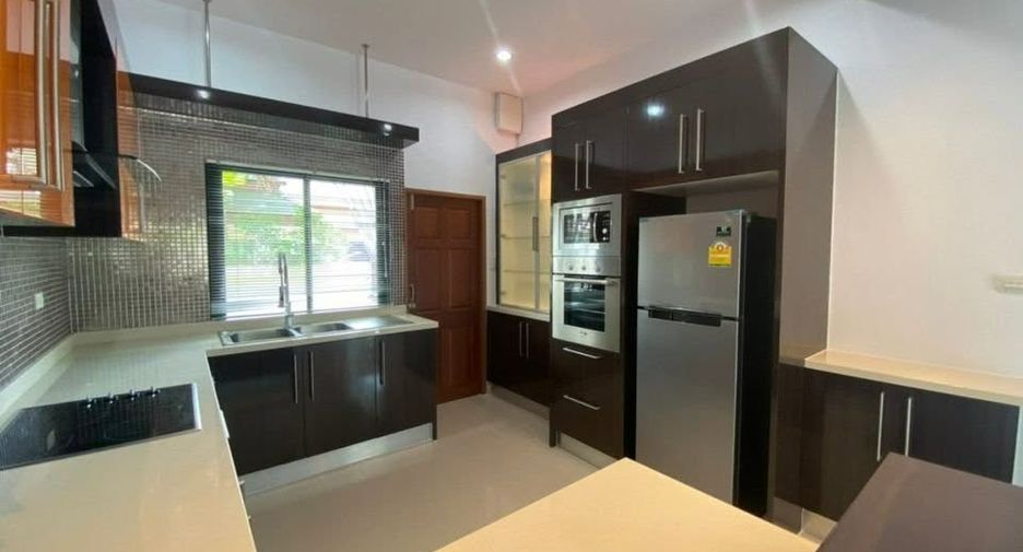 Villa en venta de 3 habitaciones en Huay Yai, Pattaya