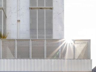 Haus zur Miete und zum Kauf mit 3 Zimmer in Watthana, Bangkok
