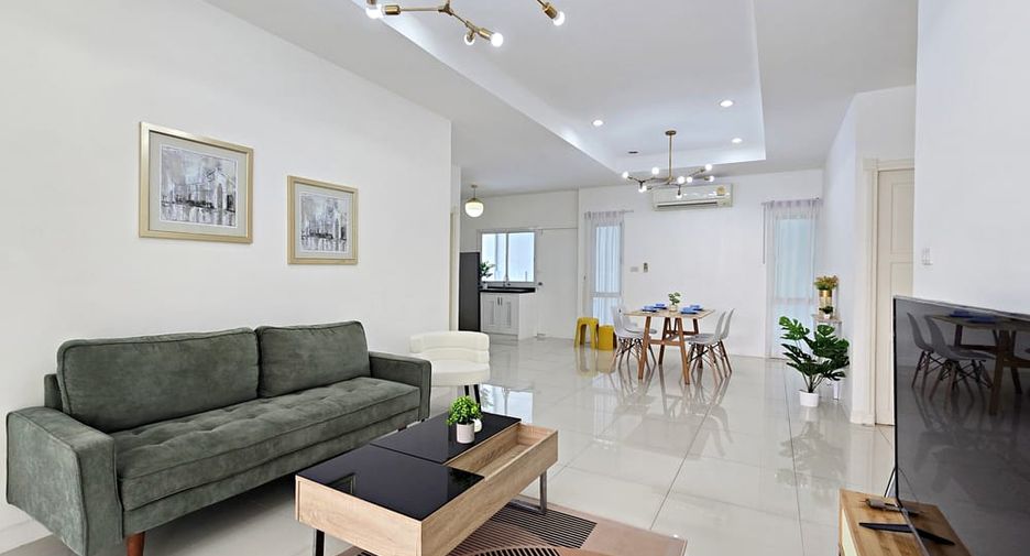 À vendre 3 chambres maison à East Pattaya, Pattaya