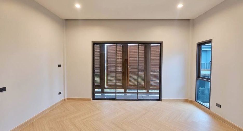 À vendre 4 chambres maison à East Pattaya, Pattaya