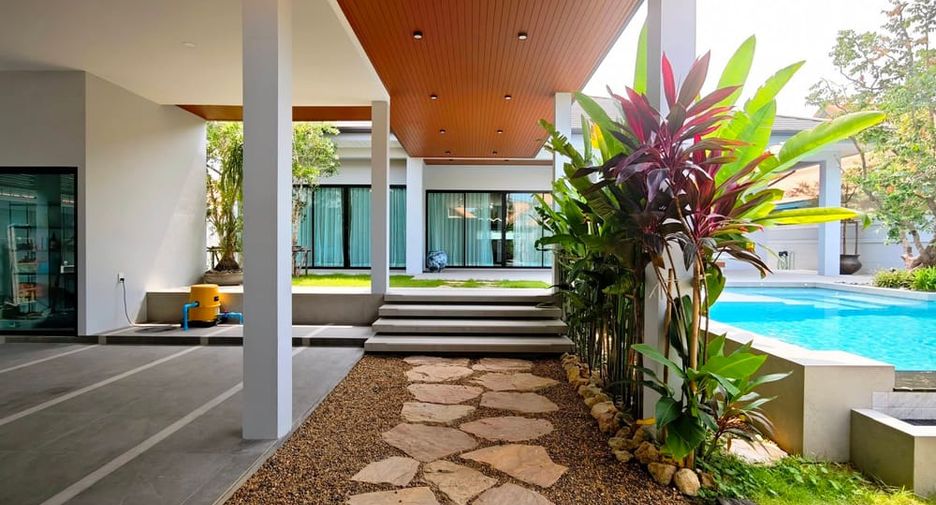 Villa en venta de 3 habitaciones en East Pattaya, Pattaya
