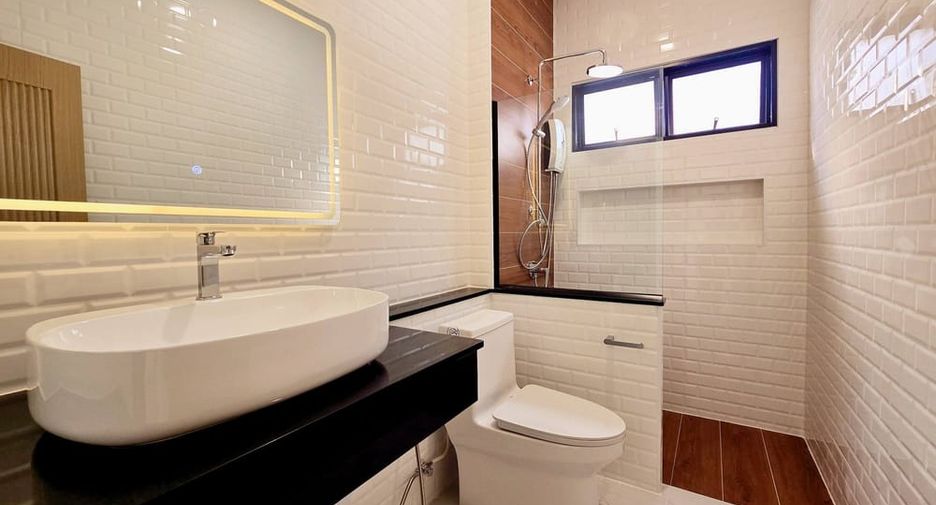 Villa en venta de 3 habitaciones en East Pattaya, Pattaya