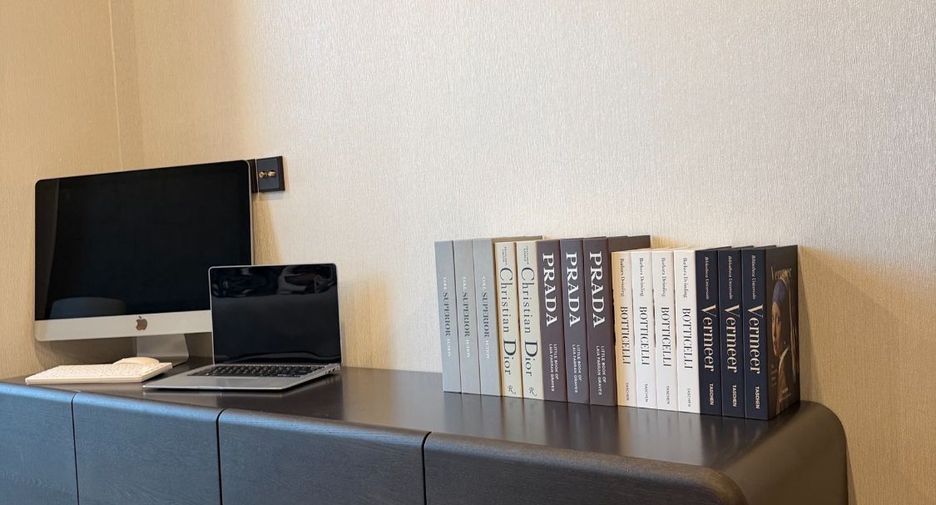 For rent 1 bed condo in Khlong Toei, Bangkok