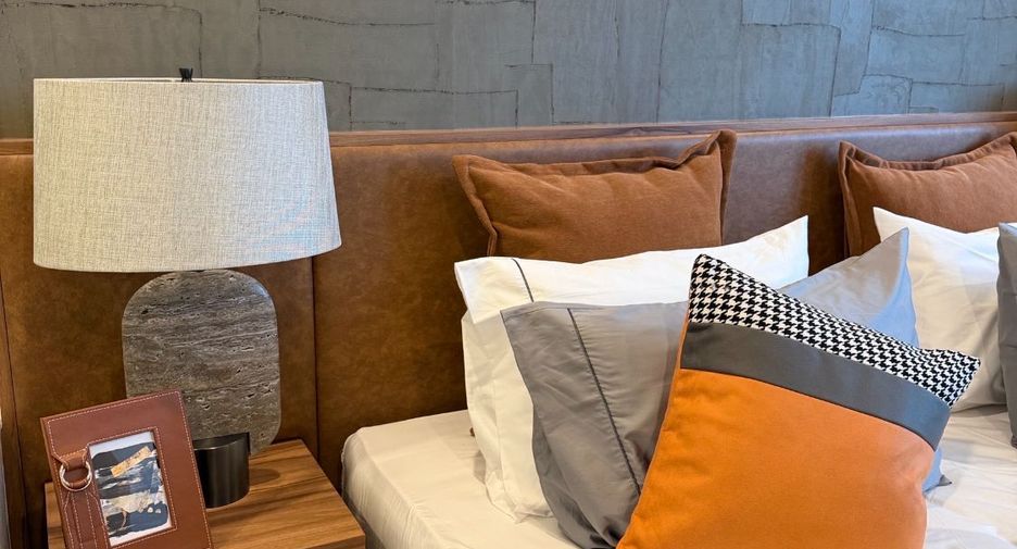 For rent 1 bed condo in Khlong Toei, Bangkok