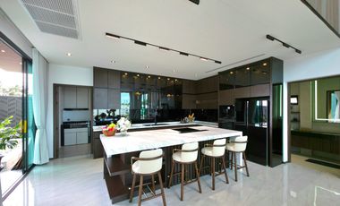 Villa en venta de 5 habitaciones en East Pattaya, Pattaya