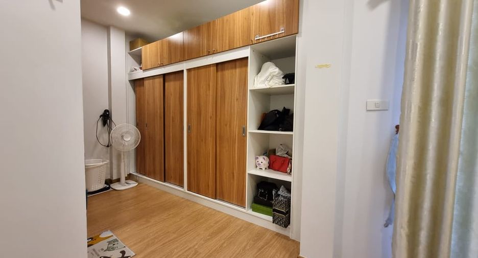 ขาย 3 ห้องนอน บ้านเดี่ยว ใน พัทยาตะวันออก, พัทยา