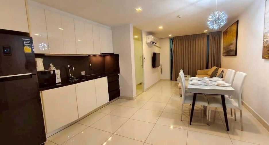 À louer et à vendre 2 chambres condo à Pratumnak, Pattaya
