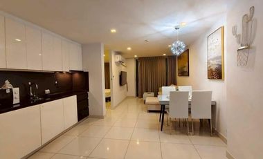 Condo en alquiler y en venta de 2 habitaciones en Pratumnak, Pattaya