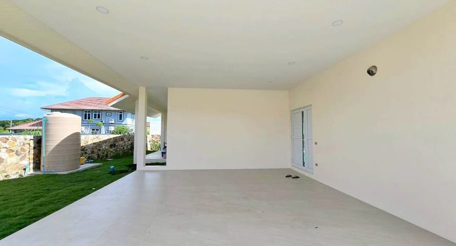 Villa en venta de 3 habitaciones en East Pattaya, Pattaya