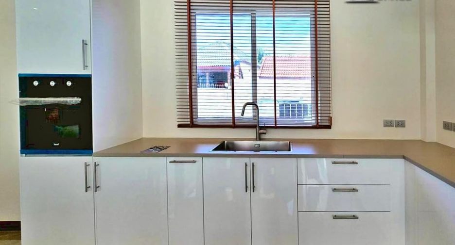 Villa en venta de 3 habitaciones en East Pattaya, Pattaya