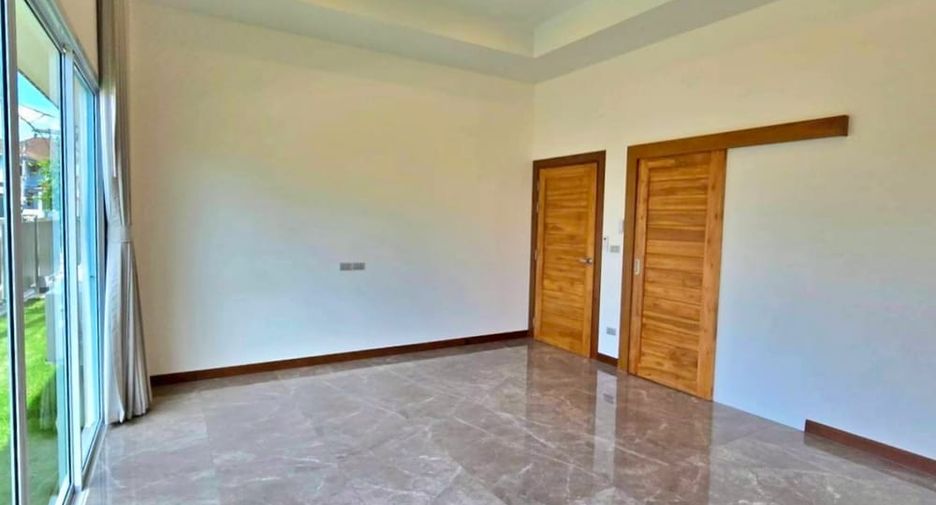 Villa en venta de 3 habitaciones en East Pattaya, Pattaya