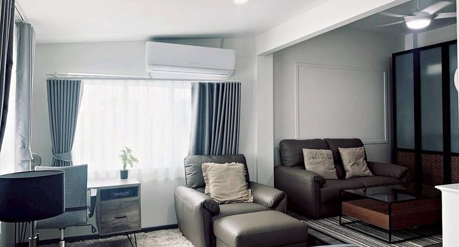 Villa en alquiler de 3 habitaciones en East Pattaya, Pattaya