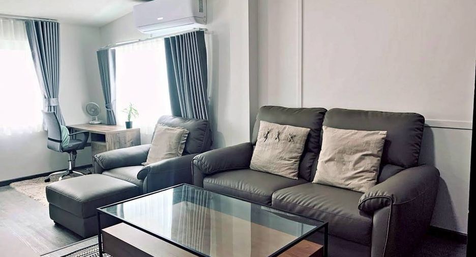 Villa en alquiler de 3 habitaciones en East Pattaya, Pattaya