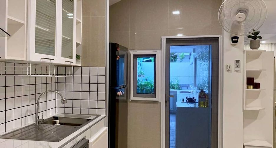 Villa en alquiler de 3 habitaciones en East Pattaya, Pattaya