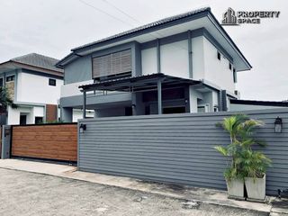 Villa en alquiler de 3 habitaciones en Bang Lamung, Chonburi