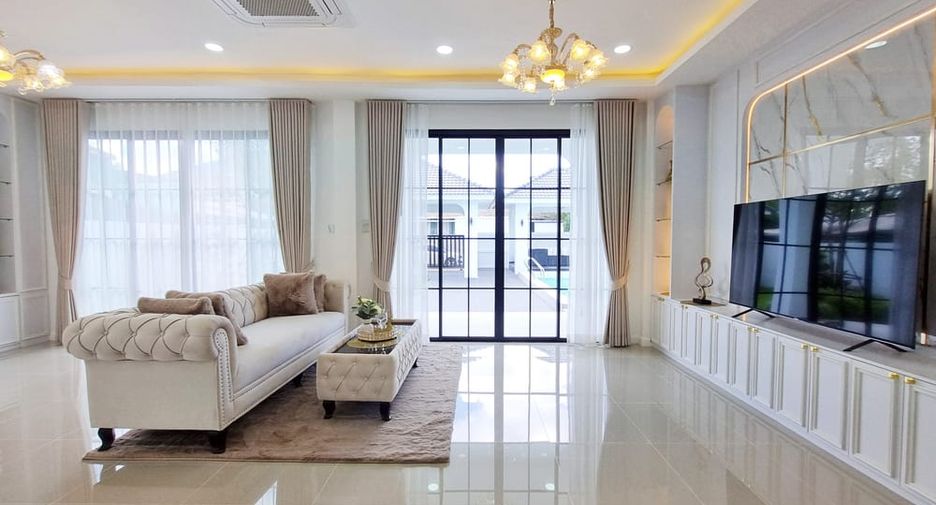 Villa en venta de 3 habitaciones en East Pattaya, Pattaya