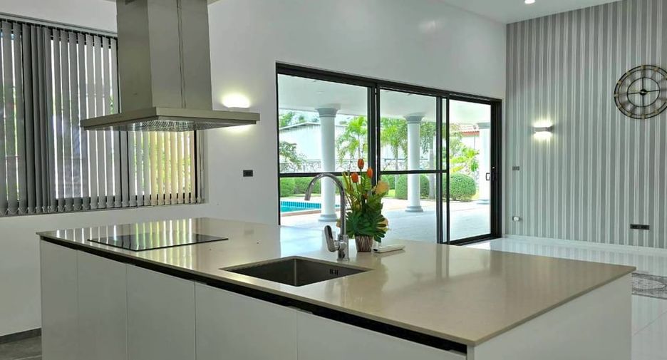 Villa en venta de 3 habitaciones en East Pattaya, Pattaya