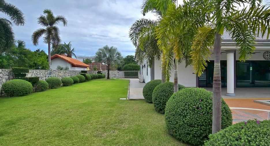 Villa en venta de 3 habitaciones en East Pattaya, Pattaya