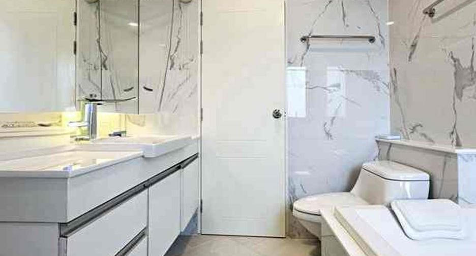 For sale 3 bedrooms house in East Pattaya, Pattaya