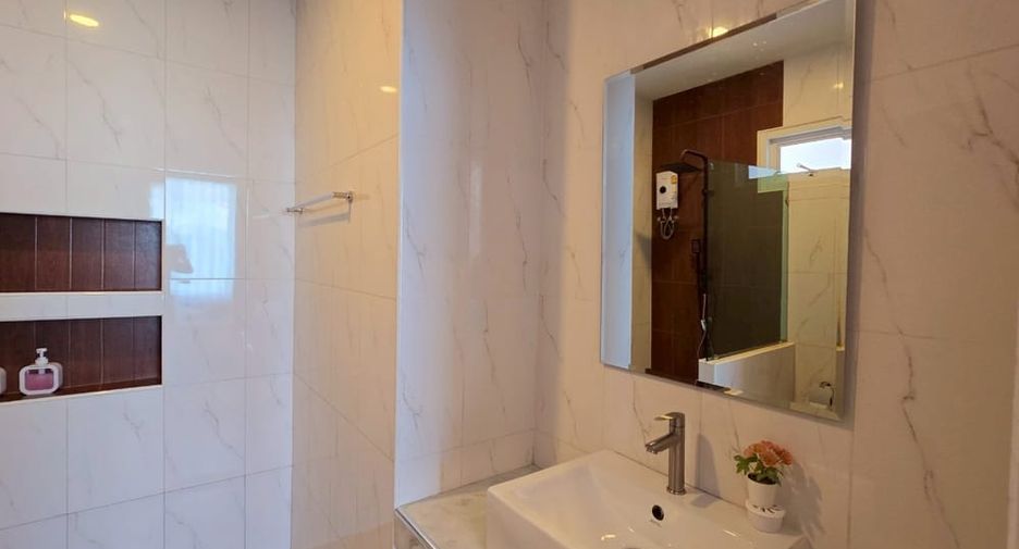Продажа 3 спальни вилла в Huay Yai, Паттайя