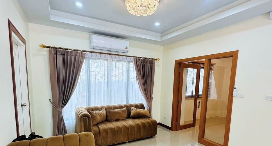 Haus zum Kauf mit 3 Zimmer in East Pattaya, Pattaya