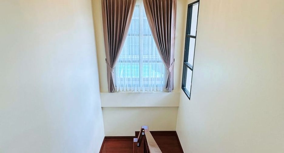 Haus zum Kauf mit 3 Zimmer in East Pattaya, Pattaya