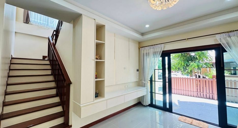 Haus zum Kauf mit 3 Zimmer in East Pattaya, Pattaya