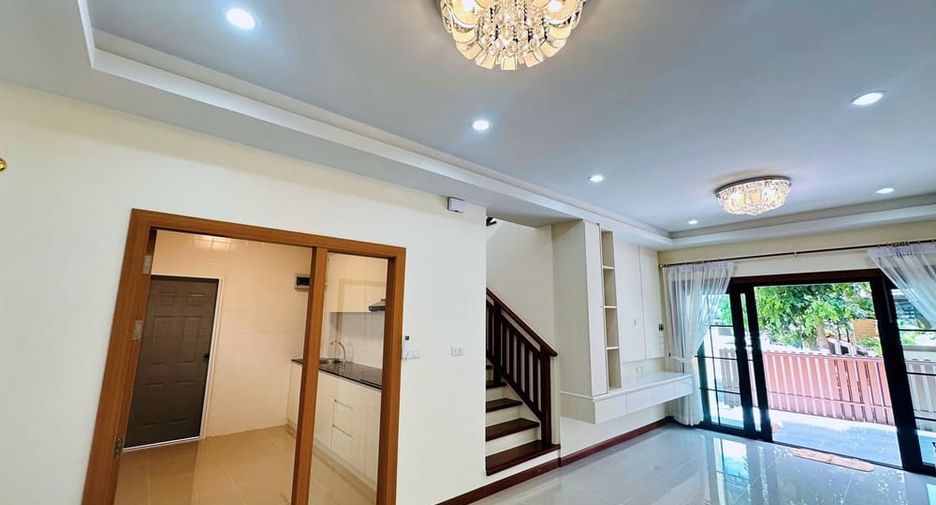 Haus zum Kauf mit 3 Zimmer in East Pattaya, Pattaya