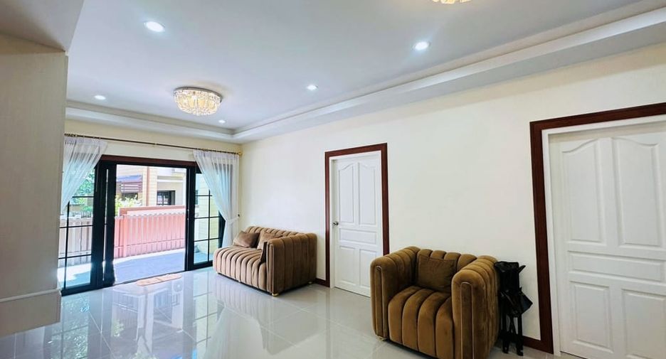 Haus zum Kauf mit 3 Zimmer in East Pattaya, Pattaya