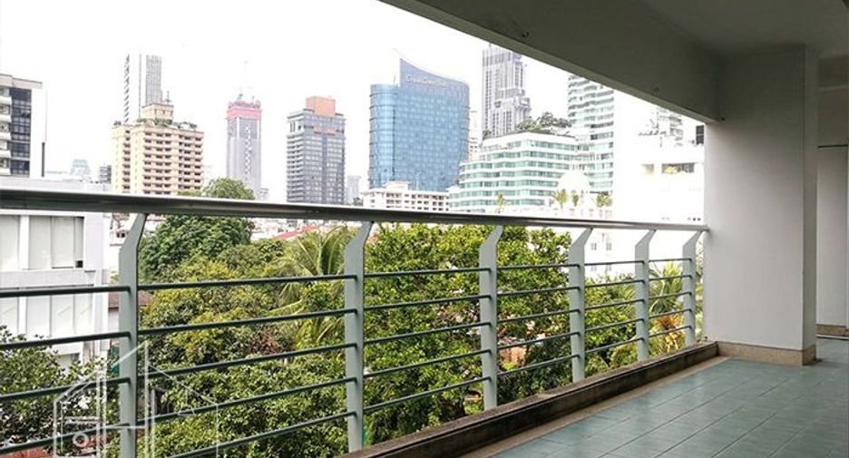 出租 2 卧室 公寓式住宅 在 Watthana, 曼谷