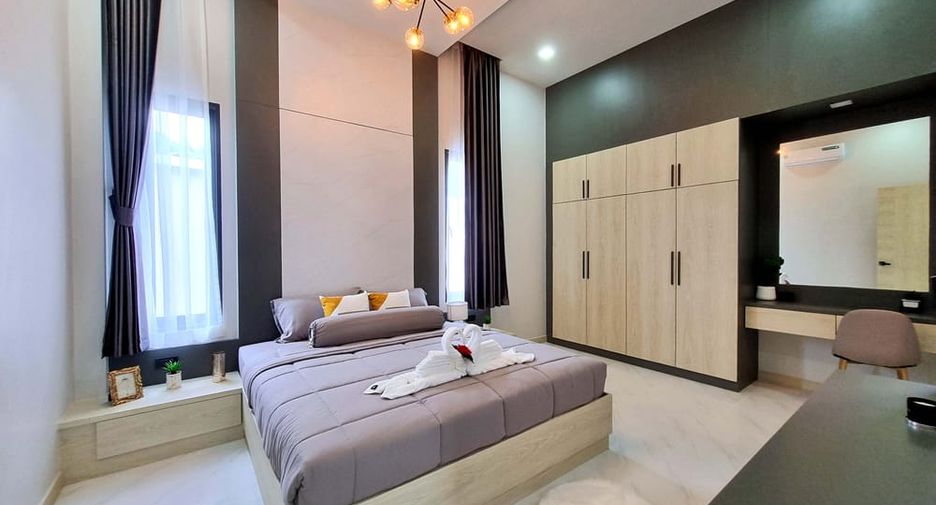 For sale 3 bedrooms villa in East Pattaya, Pattaya