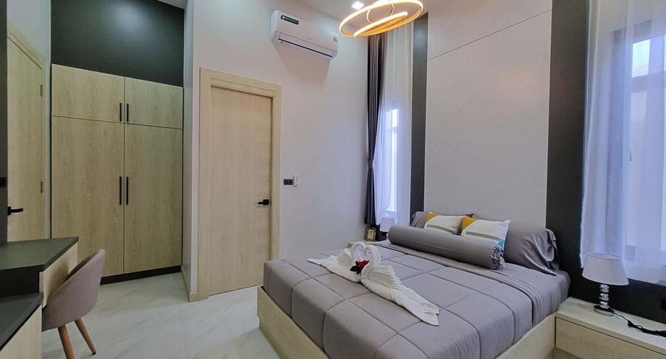 For sale 3 bedrooms villa in East Pattaya, Pattaya