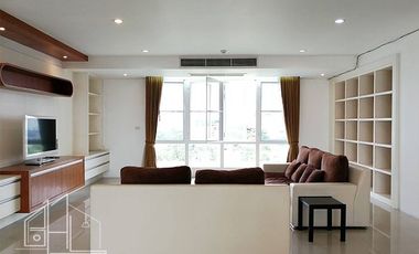 出租 4 卧室 公寓式住宅 在 Watthana, 曼谷